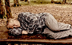 新研究揭示：熬夜真的會(huì)”變傻“！睡眠期間大腦會(huì)啟動(dòng)“排毒”程序，清除腦內(nèi)垃圾